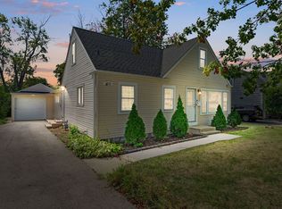1835 Pratt Ave, Des Plaines, IL 60018