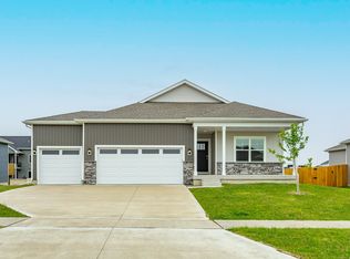 1331 NW Brandywine Ln, Waukee, IA 50263