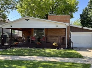 505 W Central Blvd, Kewanee, IL 61443