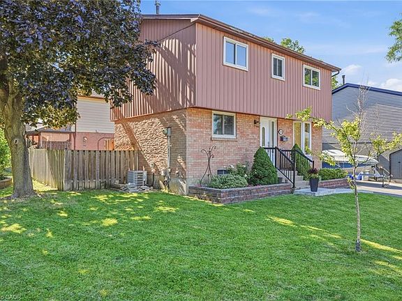 5th image of 14 Berrisfield Cres