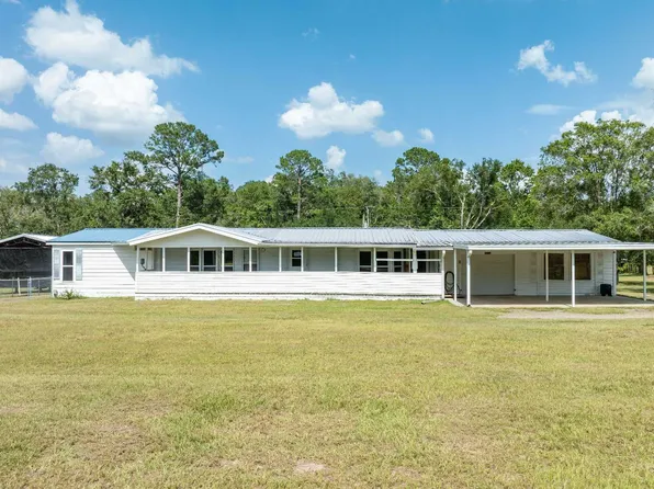 16076 31st Dr, Wellborn, FL 32094