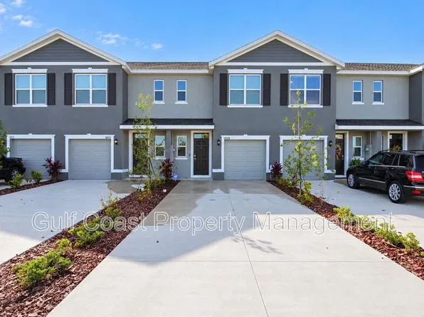 18528 Buckskin Dr, Bradenton, FL 34211