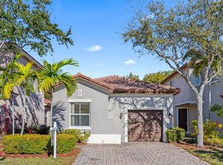1270 NE 39th Ave, Homestead, FL 33033