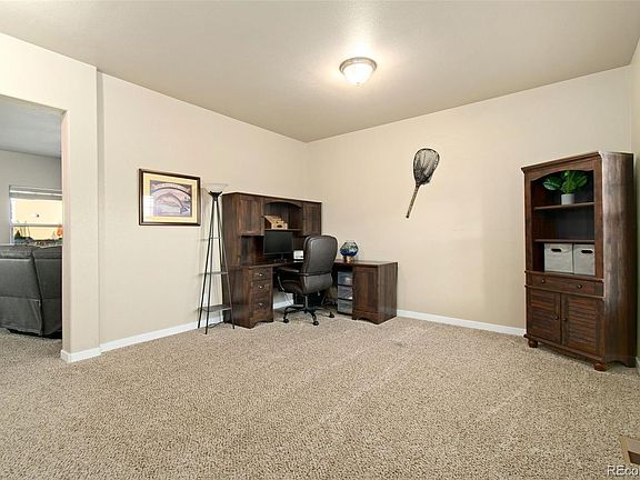 4th image of 1586 Monterey Valley Pkwy
