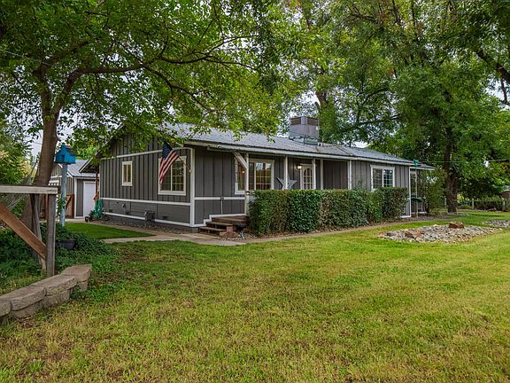 2nd image of 21239 Gaines Ln
