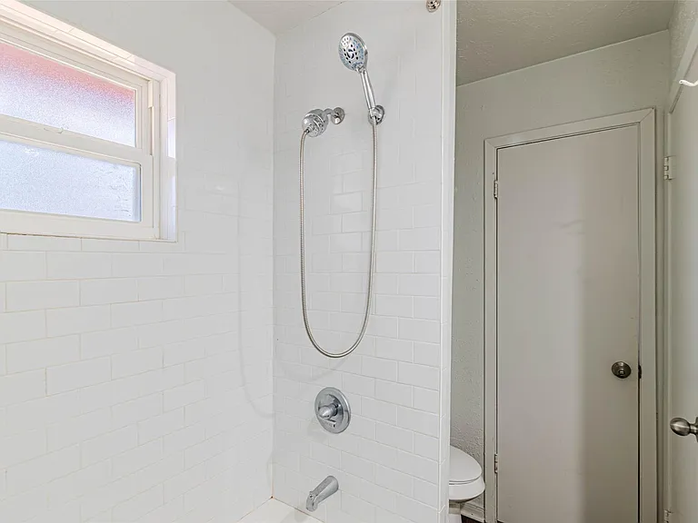 4606 Fitzwater Dr — Photo 32