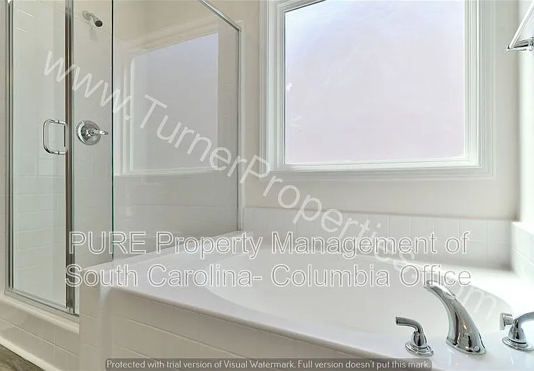 1009 Matchingham Dr — Photo 35