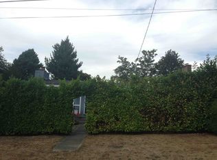 2702 NE 97th St, Seattle, WA 98115