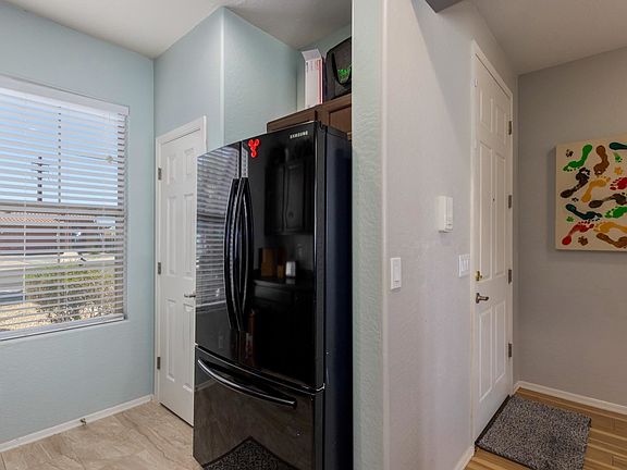 5th image of 3954 W Glacier Ct