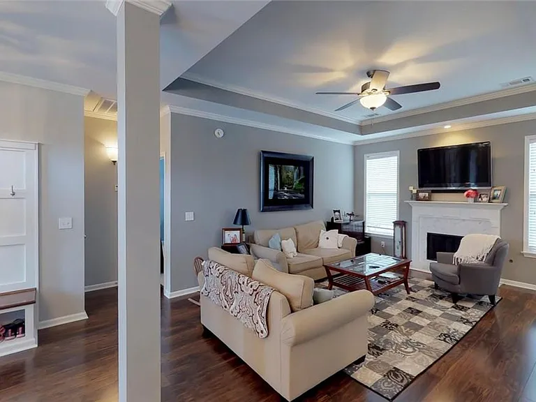 9243 Whispine Ct — Photo 6
