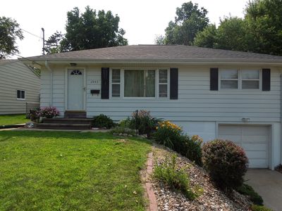 2953 Oakland Rd NE, Cedar Rapids, IA, 52402