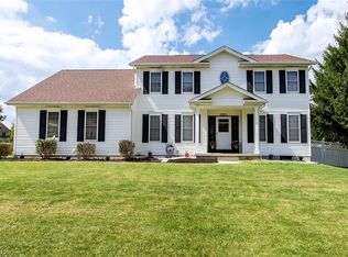 1087 Dover Dr, Medina, OH