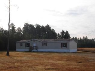 3432 Owl Dr, Moss Point, MS 39562