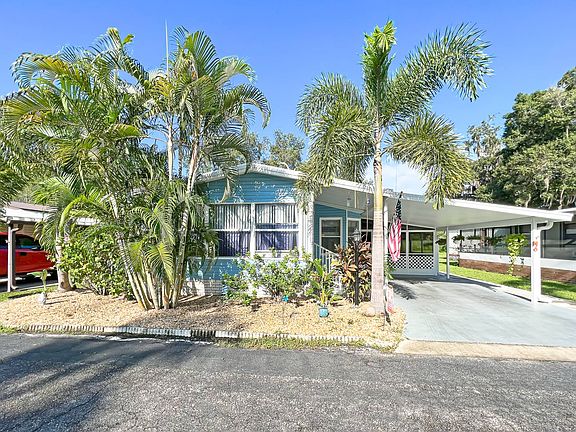 2nd image of 900 Aqua Isles Blvd #6