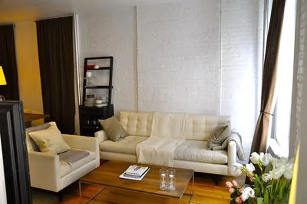 Rented by Veracity NYC LLC | media 37