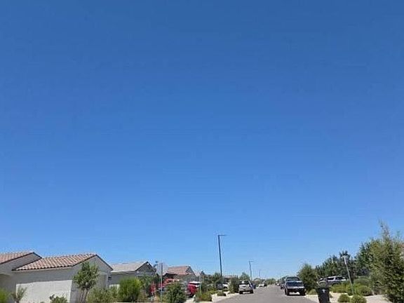 5th image of 17314 W Via De Luna Dr