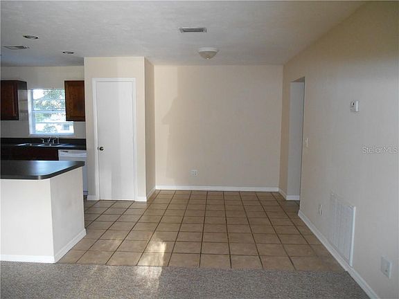 4th image of 713 S Brooks Ave