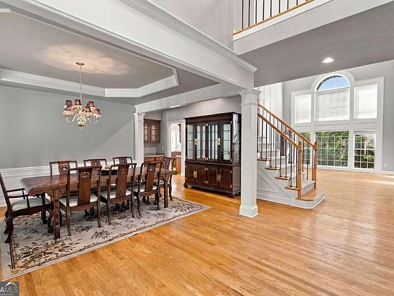 5th image of 2105 Wrights Mill Cir NE