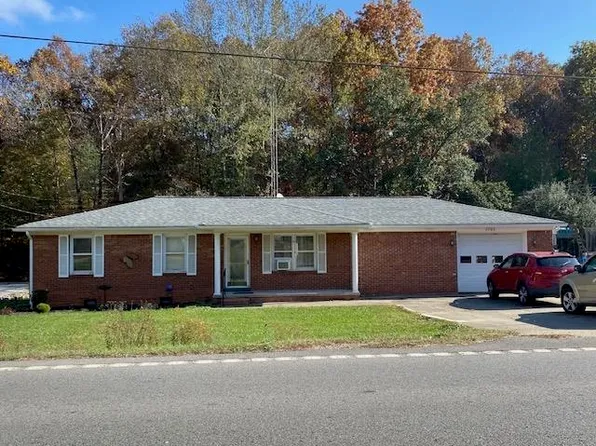 2702 S High Way #431, Beechmont, KY 42323
