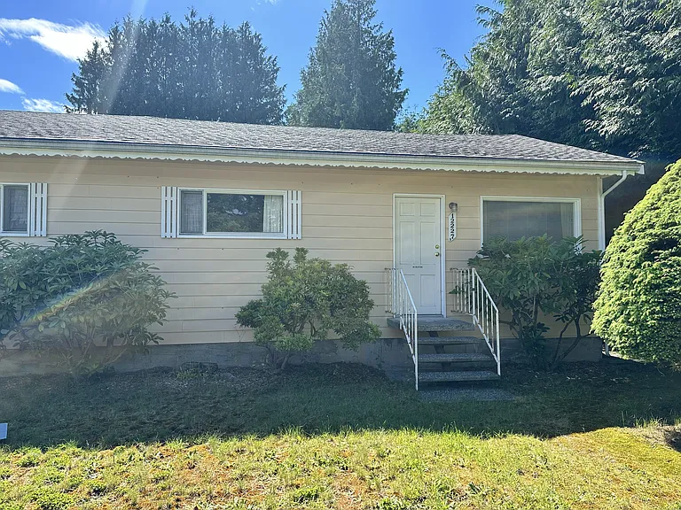 Alexander Rd — Photo 1