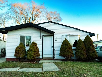152 W Mansfield Ave, Pontiac, MI, 48340