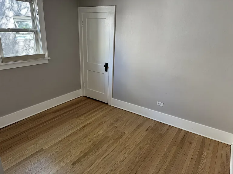 765 S Emerson St — Photo 15
