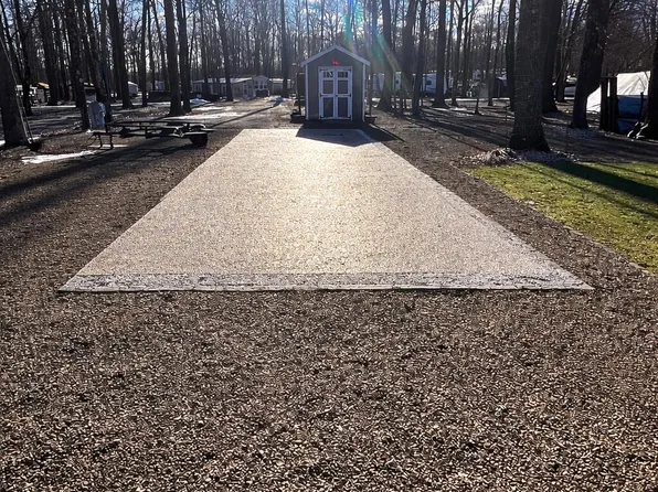 563 Chester Ln, Du Bois, PA 15801