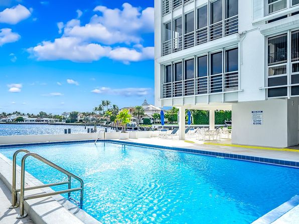 850 NE Spanish River Blvd APT 33