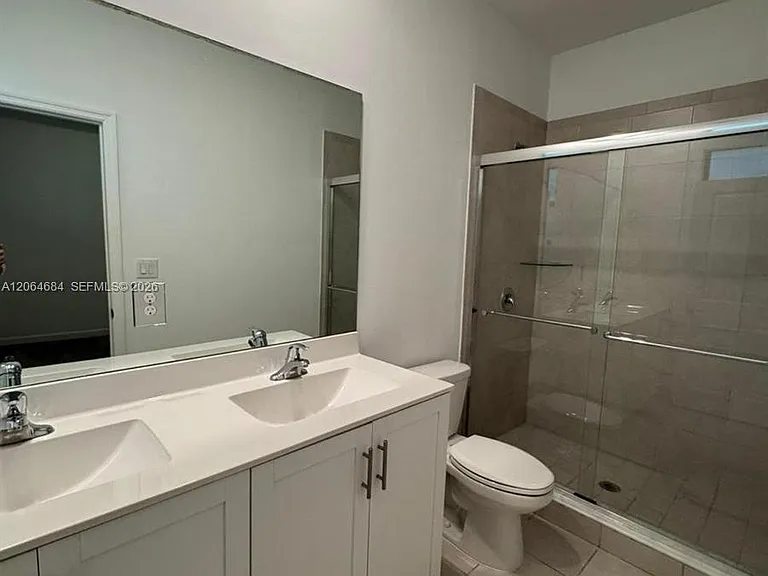 768 NE 206th Ter #768 — Photo 11