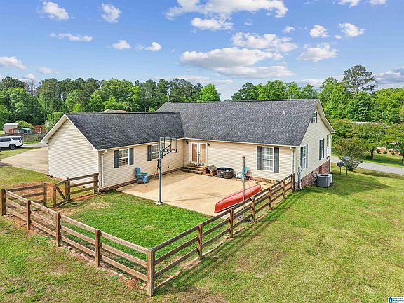 5th image of 21 Nora Ln