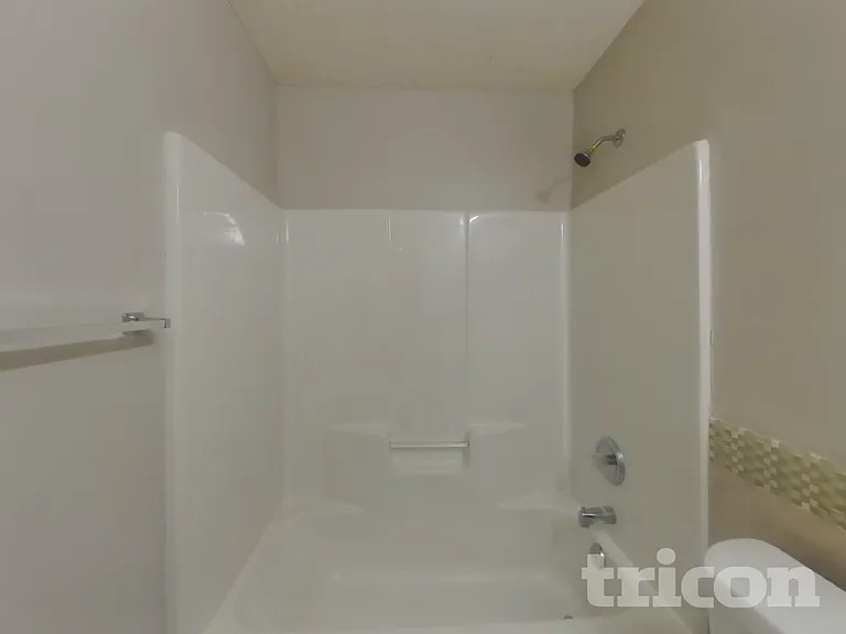 4074 Five Oaks Ct — Photo 13