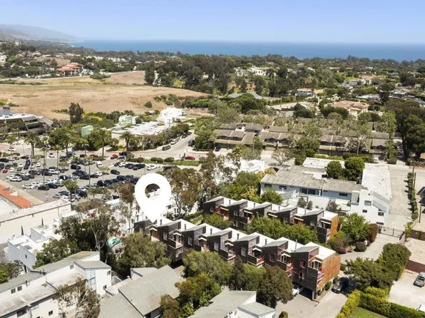 29235 Heathercliff Rd APT 12, Malibu, CA 90265