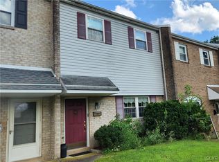 5111 Inlet Dr, Bensalem, PA 19020