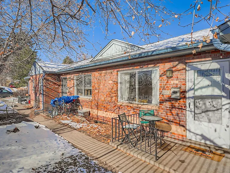 2928 N Milwaukee St — Photo 16