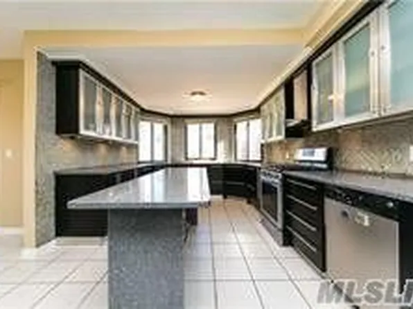 80-03a 192nd Street image 1 of 20