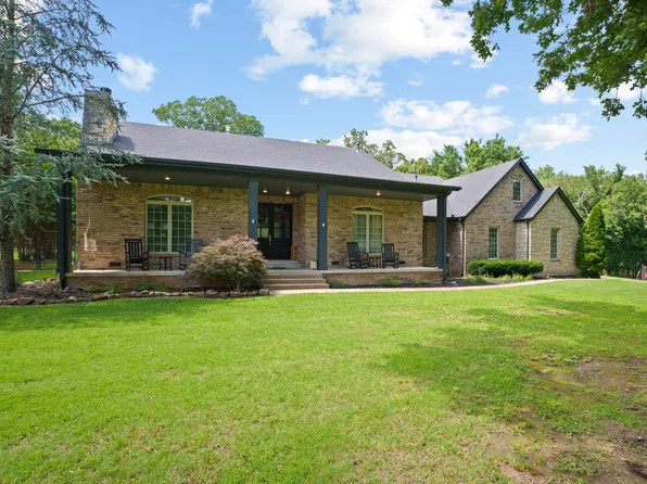 2515 Shasten St, Grove, OK 74344