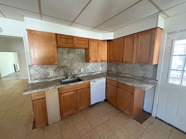 1431 Sanderson Ave Unit 1