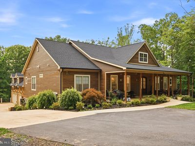659 Waterside Dr, Harpers Ferry, WV, 25425