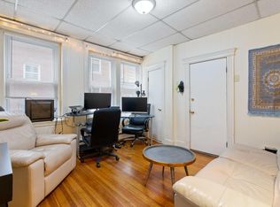 4 Baldwin Pl APT 1A, Boston, MA 02113