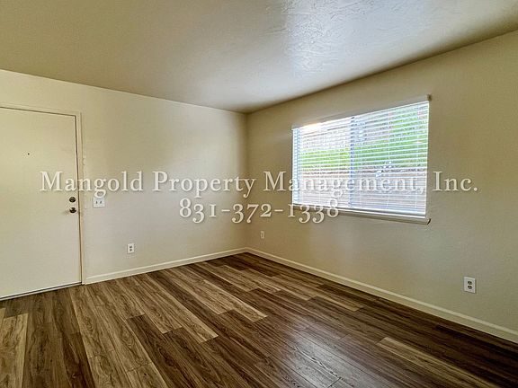 5th image of 268 Carmel Ave #4