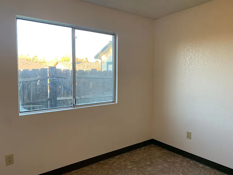 3469 Alta Mesa Dr — Photo 44