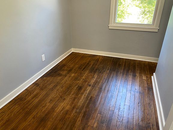 5th image of 21 Shelley Ct