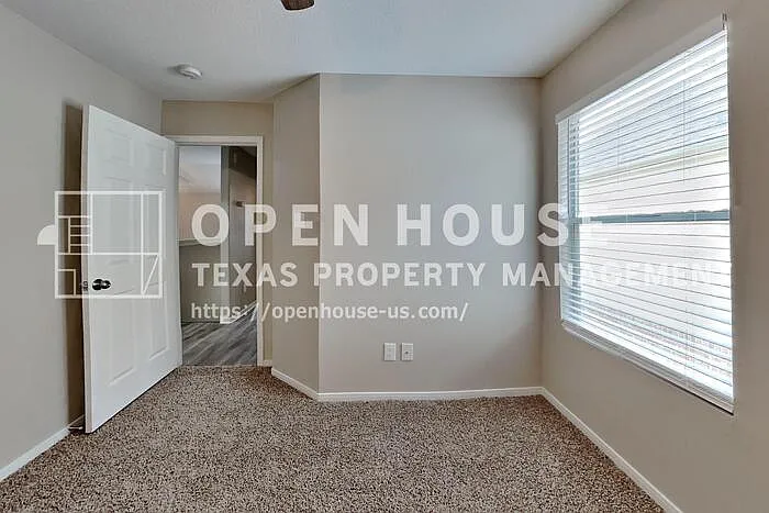 15323 Fir Woods Ln — Photo 18