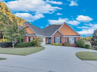 909 Brenau Point Dr, Gainesville, GA 30501