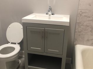 1200 W Loyola Ave, Chicago, IL 60626