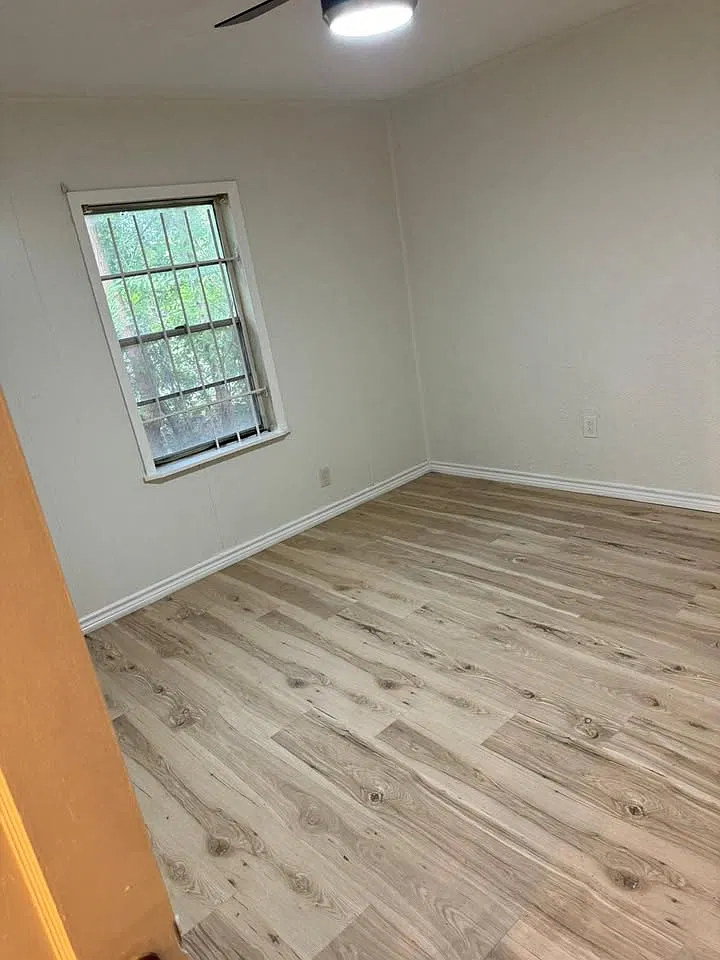 4 bed, 1800 sqft, $1,600 — Photo 4