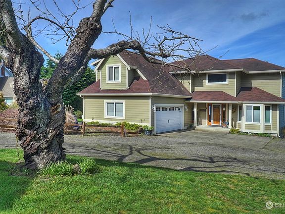 2nd image of 29369 Beach Drive NE