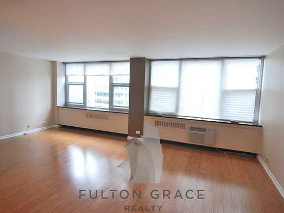 3rd image of 4250 N Marine Dr APT 1425