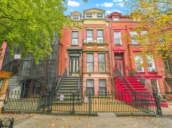 436 Putnam Avenue image 1 of 28