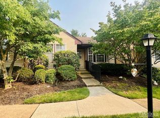 10 John Adams Ct #B, Monroe Township, NJ 08831
